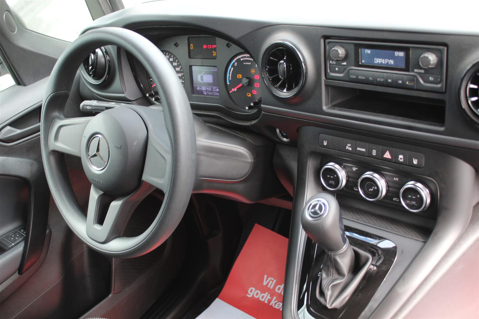 Billede af Mercedes-Benz eCitan 112 EL A2 Select 122HK Van Aut. 