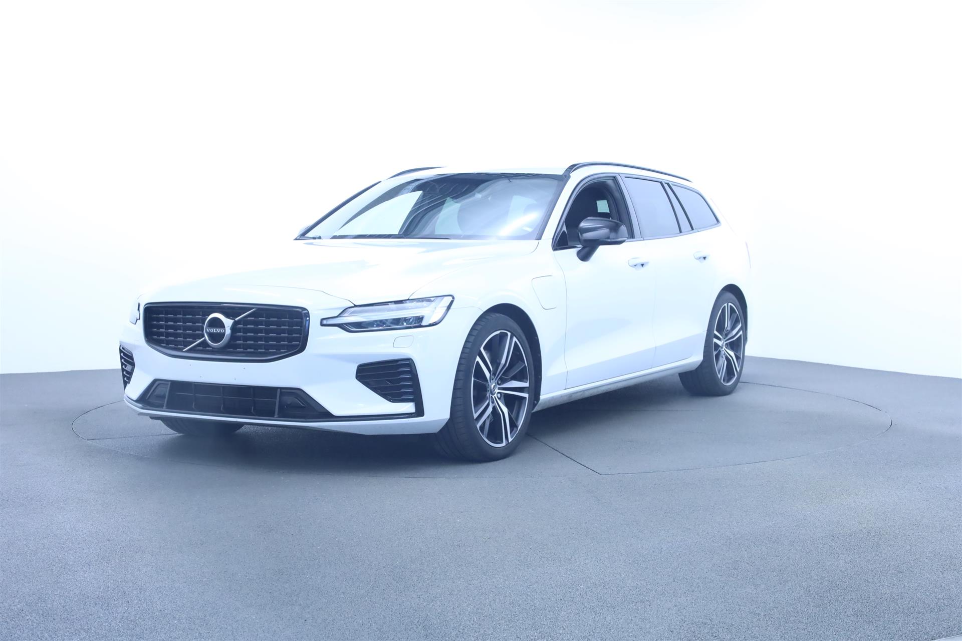 Billede af Volvo V60 2,0 T6 Recharge  Plugin-hybrid R-design 340HK Stc 8g Aut.