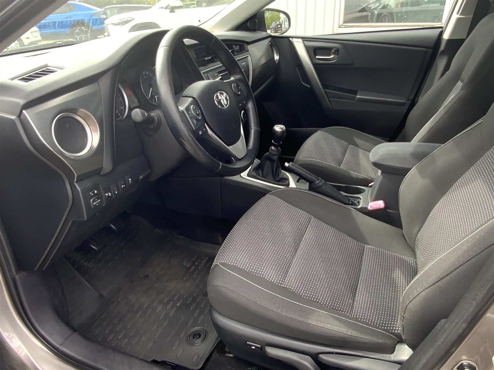 Billede af Toyota Auris 1,6 Valvematic T2+ Comfort 132HK Stc 6g