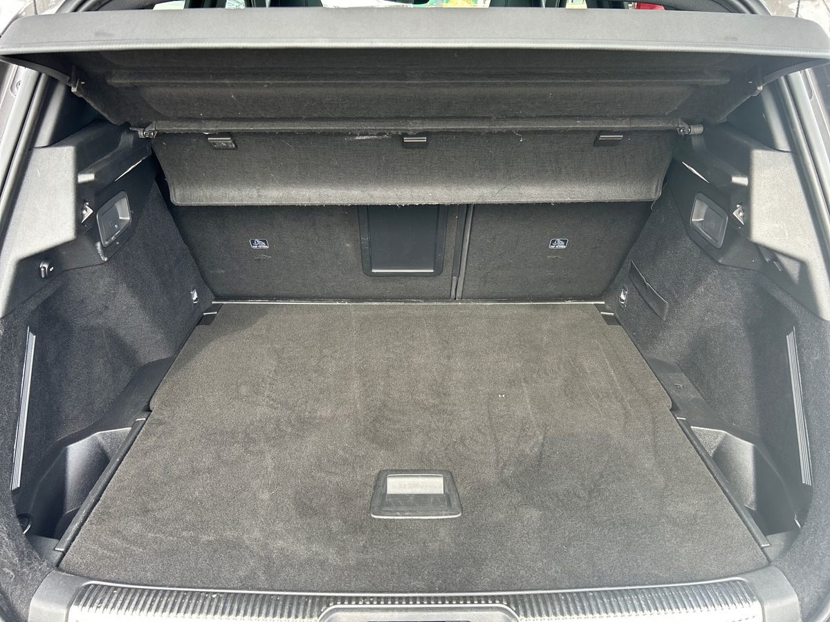 Billede af DS DS7 Crossback 1,6 PureTech Prestige EAT8 180HK 5d 8g Aut.