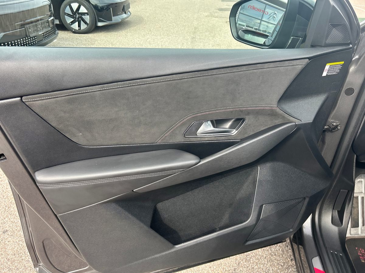 Billede af DS DS7 Crossback 1,6 PureTech Prestige EAT8 180HK 5d 8g Aut.