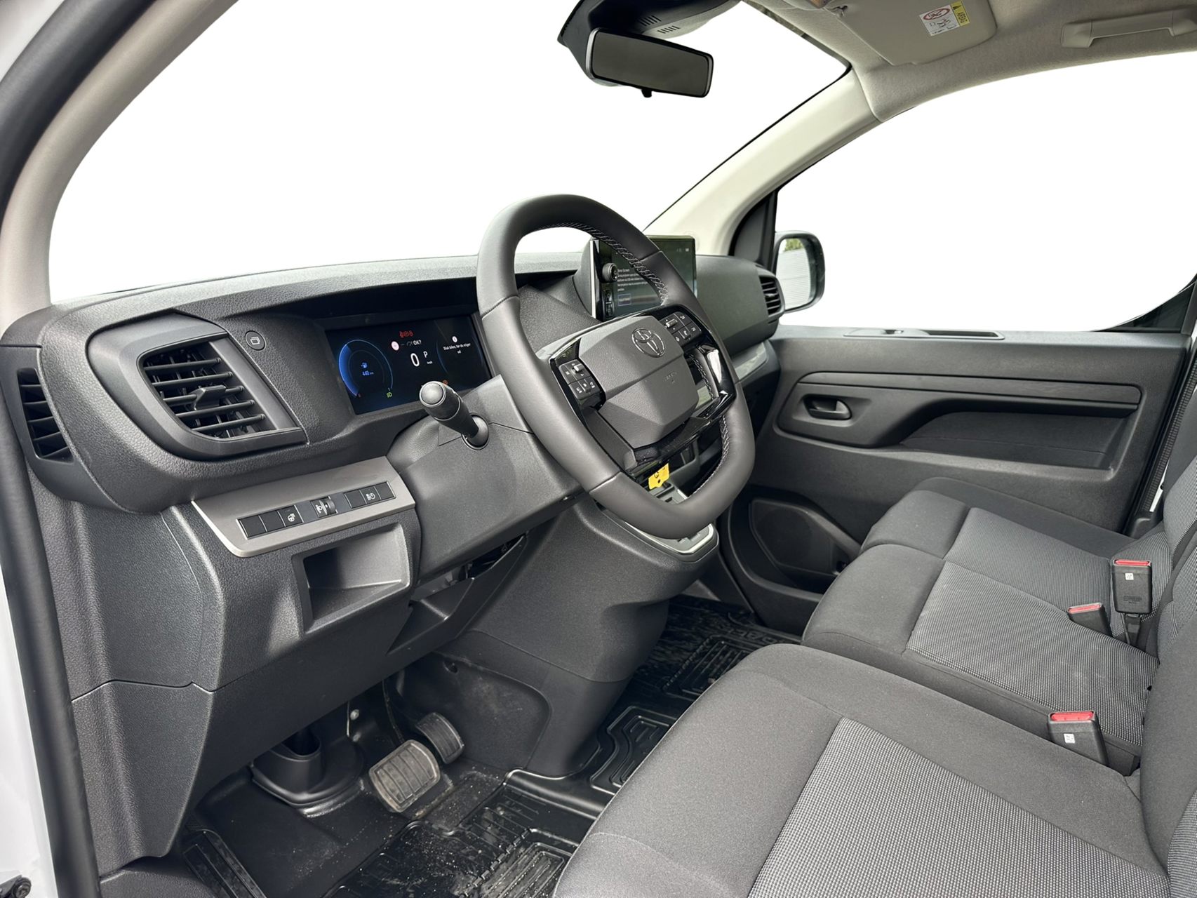 Billede af Toyota Proace Long 2,0 D Comfort Master To skydedør 144HK Van 8g Aut.