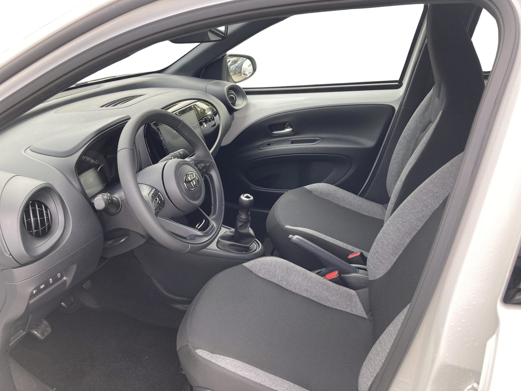 Billede af Toyota Aygo X 1,0 VVT-I Active 72HK 5d