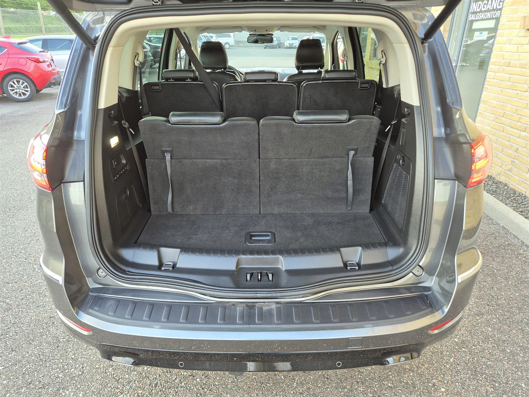 Billede af Ford S-Max 7 Sæder 2,0 TDCi Vignale Powershift 180HK 6g Aut.