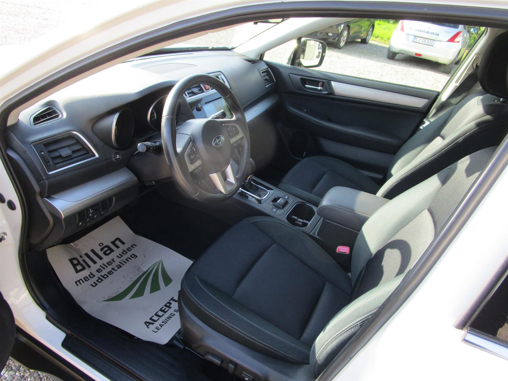 Billede af Subaru Outback 2,5 i Base AWD CVT 175HK Stc 6g Aut.
