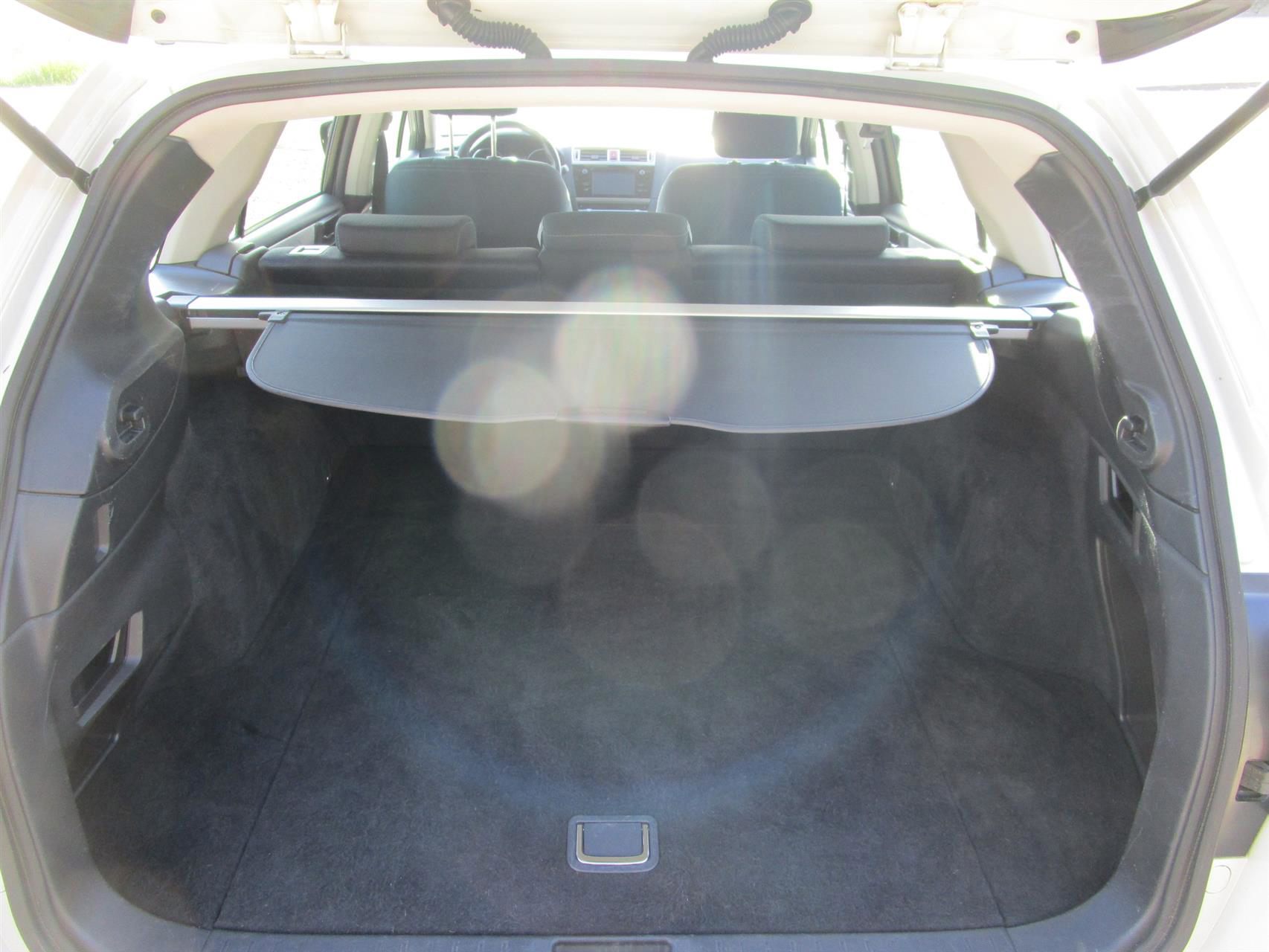 Billede af Subaru Outback 2,5 i Base AWD CVT 175HK Stc 6g Aut.