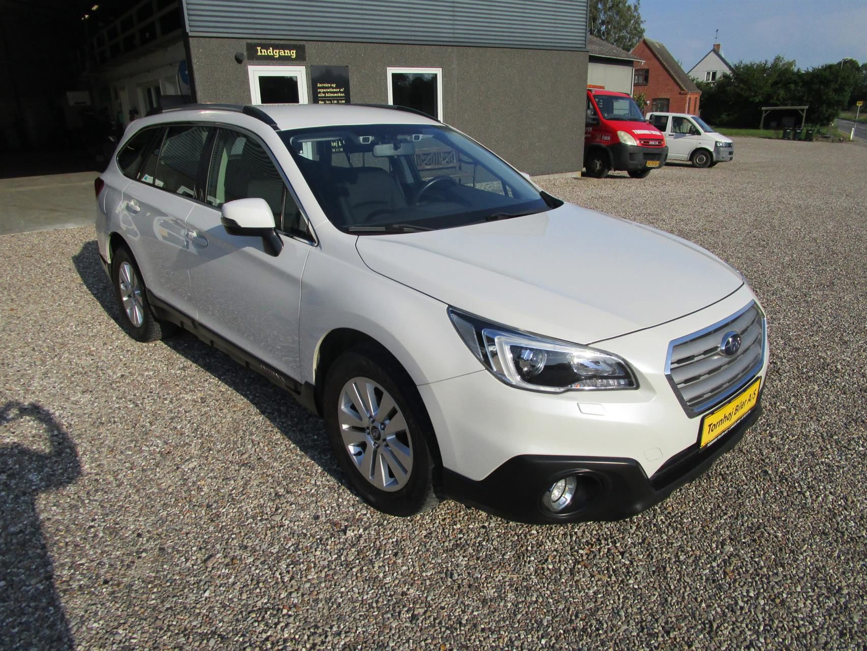 Billede af Subaru Outback 2,5 i Base AWD CVT 175HK Stc 6g Aut.