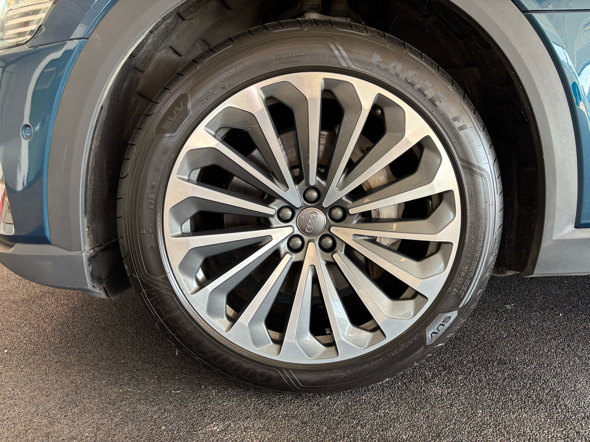 Billede af Audi E-tron 55 Quattro 408HK 5d Aut.