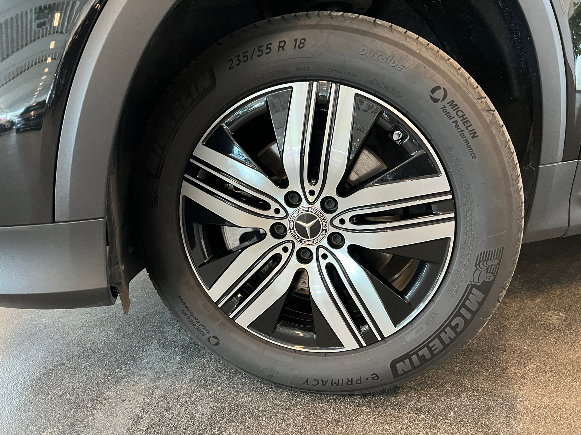 Billede af Mercedes-Benz EQB 250+ EL Progressive 7 pers. 190HK 5d Aut.