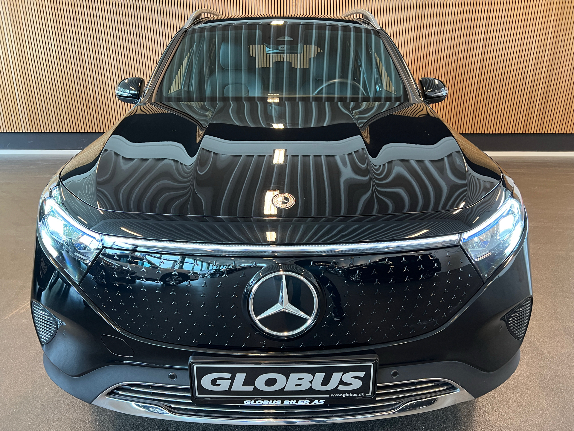Billede af Mercedes-Benz EQB 250+ EL Progressive 7 pers. 190HK 5d Aut.