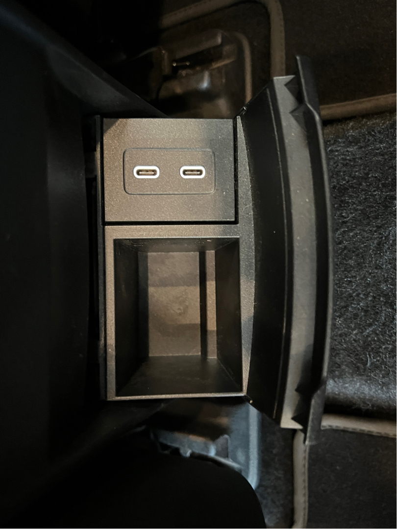 Billede af Mercedes-Benz EQB 250+ EL Progressive 7 pers. 190HK 5d Aut.