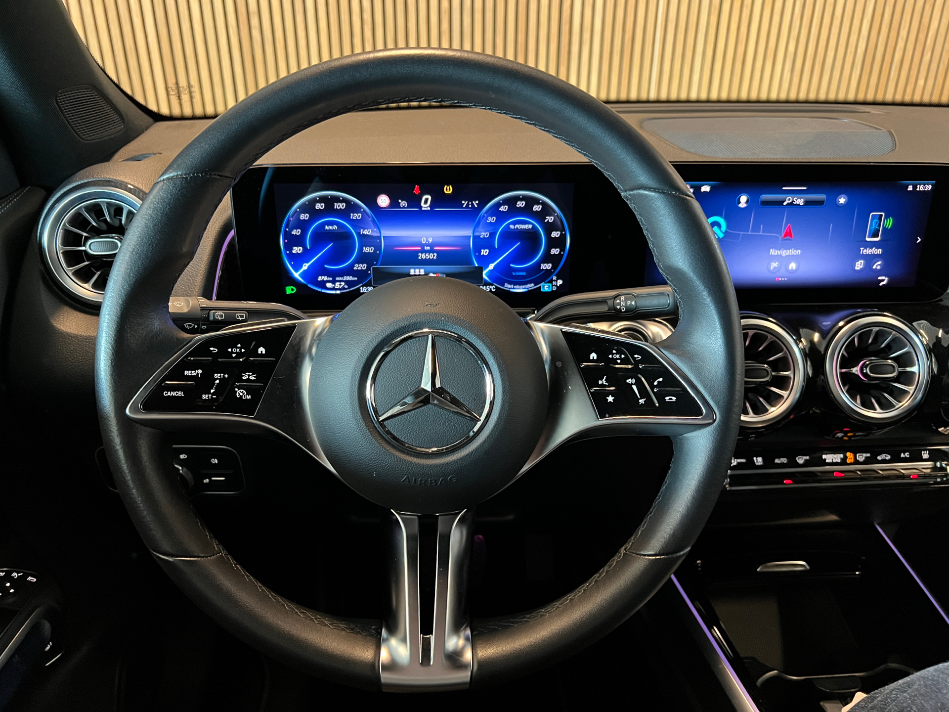 Billede af Mercedes-Benz EQB 250+ EL Progressive 7 pers. 190HK 5d Aut.