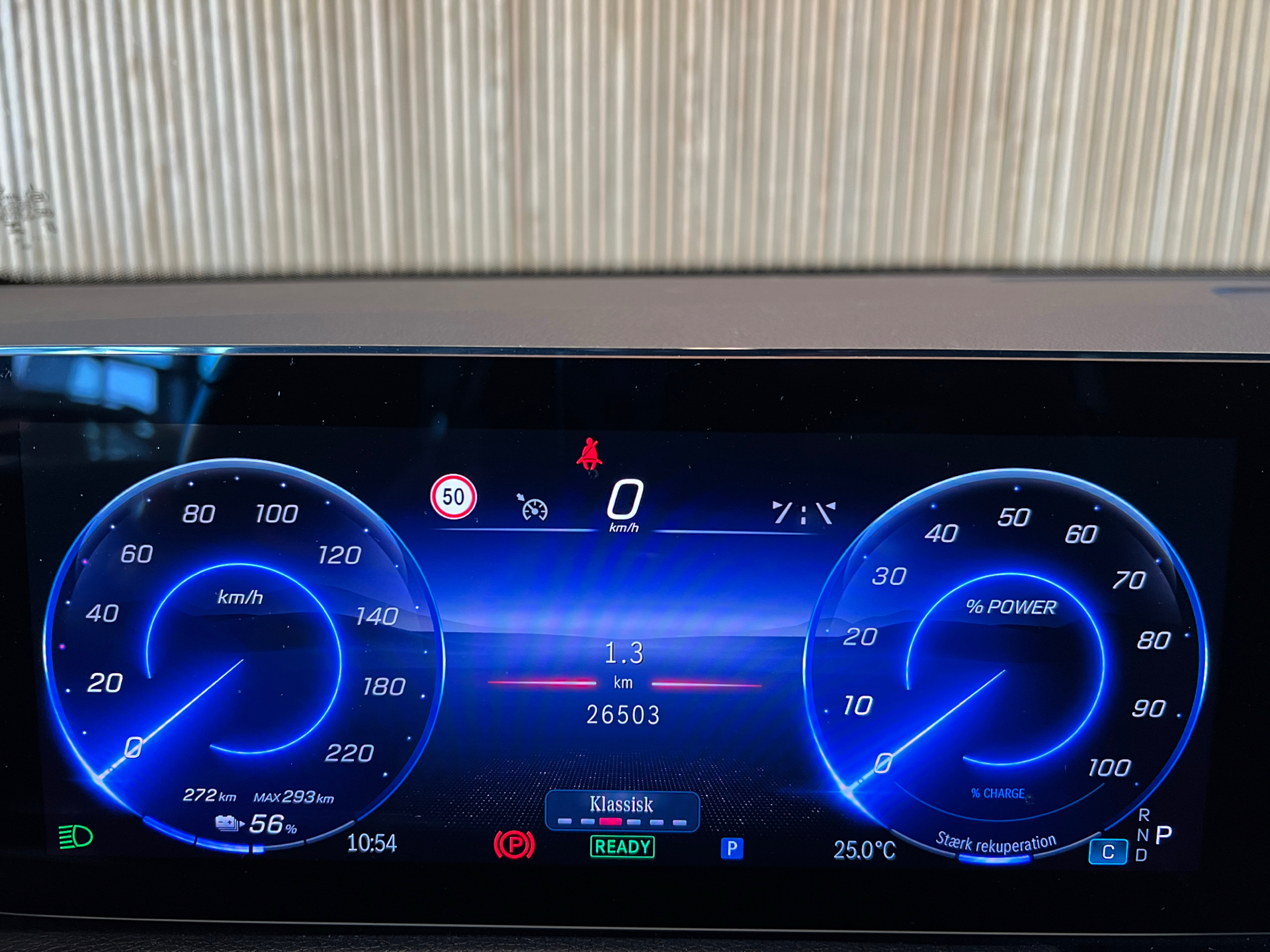 Billede af Mercedes-Benz EQB 250+ EL Progressive 7 pers. 190HK 5d Aut.