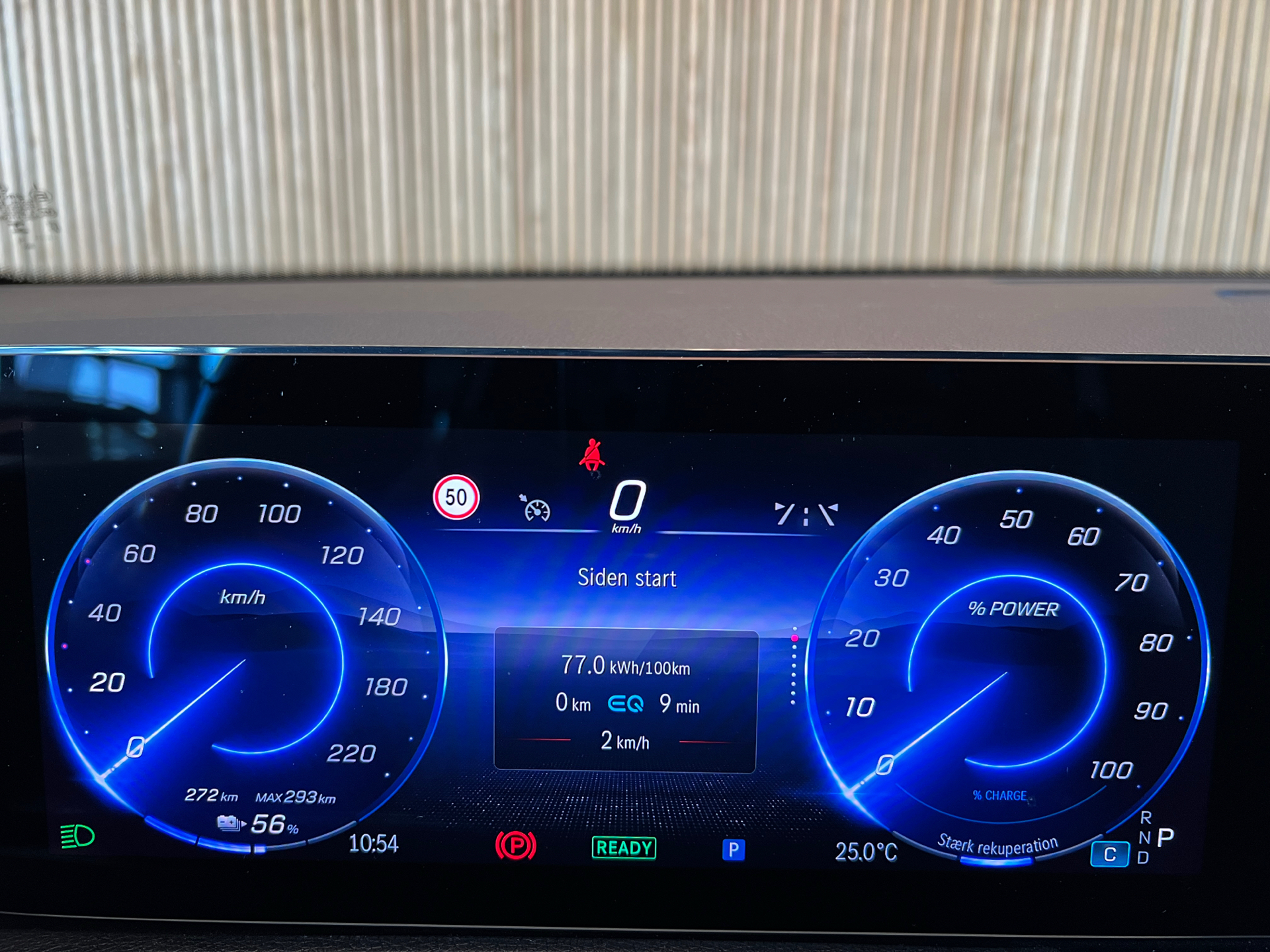 Billede af Mercedes-Benz EQB 250+ EL Progressive 7 pers. 190HK 5d Aut.