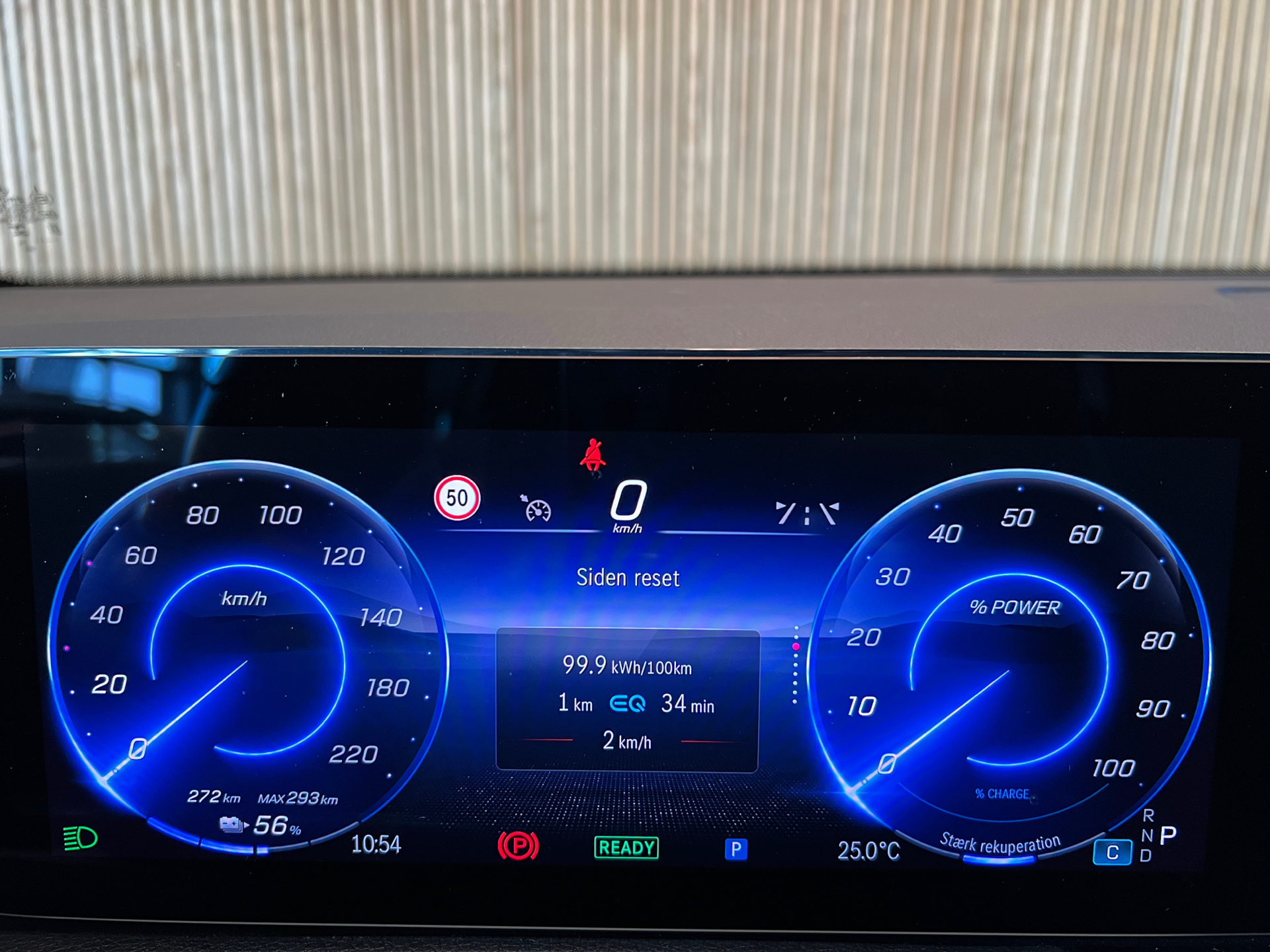 Billede af Mercedes-Benz EQB 250+ EL Progressive 7 pers. 190HK 5d Aut.