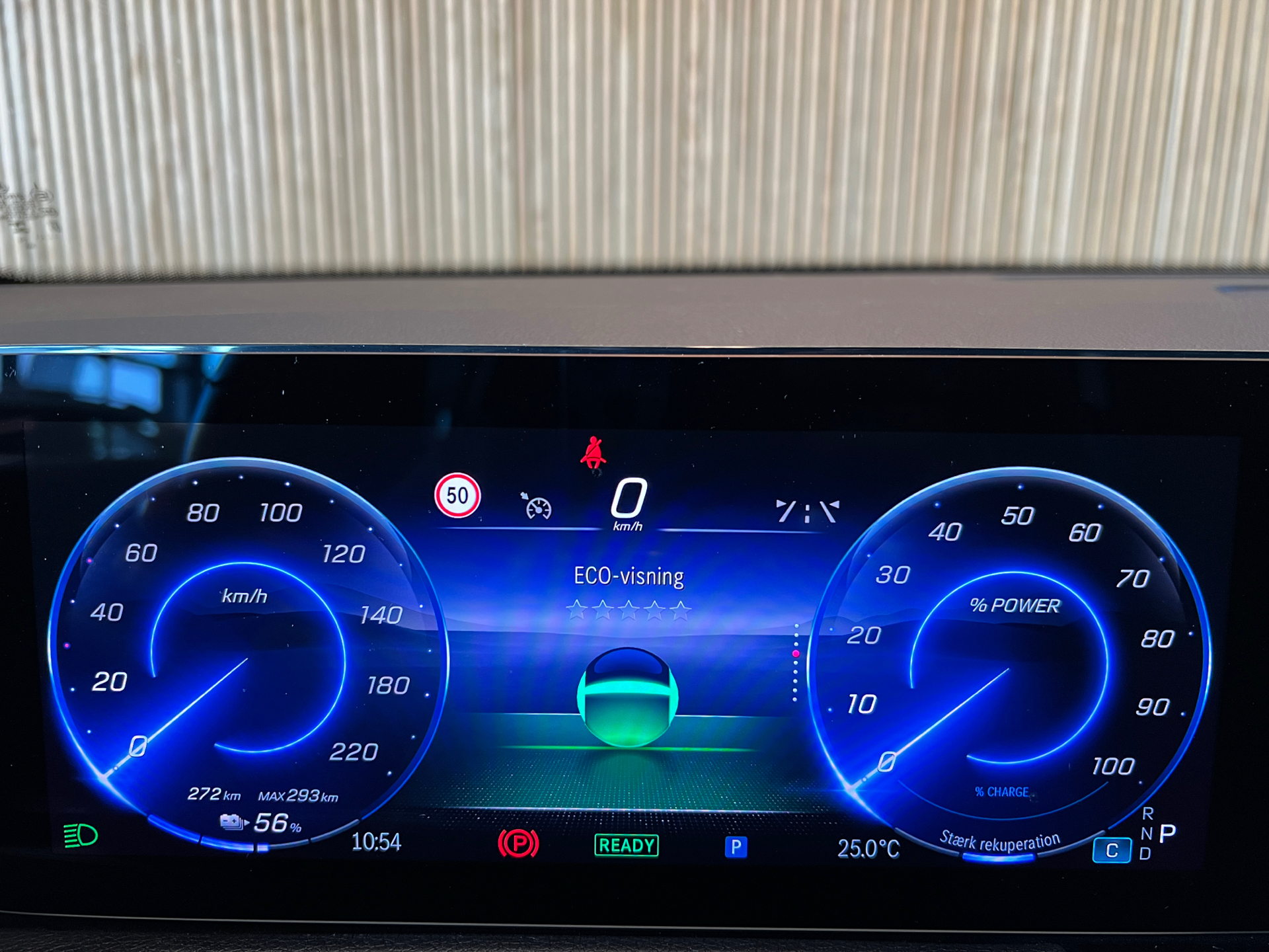 Billede af Mercedes-Benz EQB 250+ EL Progressive 7 pers. 190HK 5d Aut.