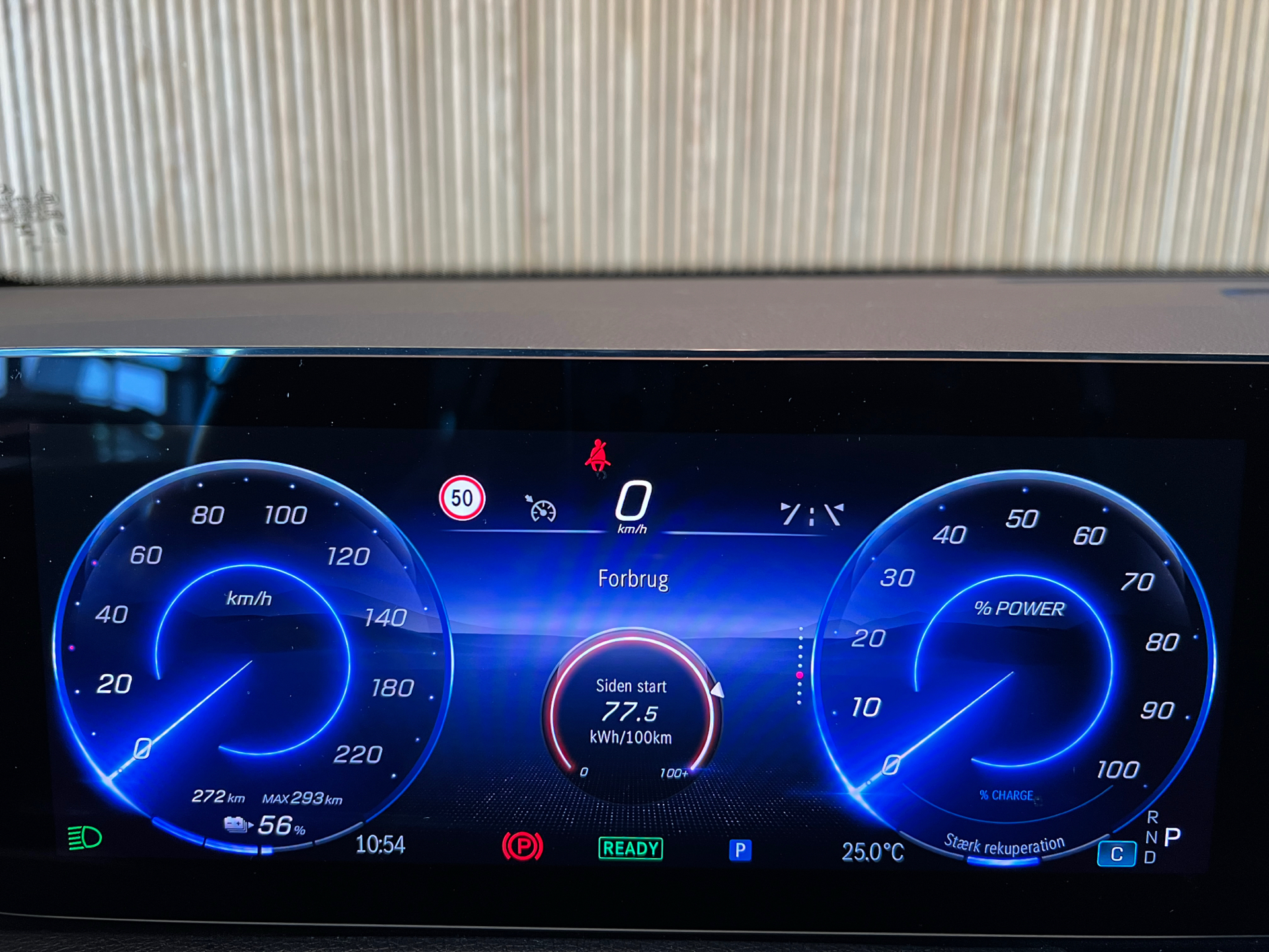 Billede af Mercedes-Benz EQB 250+ EL Progressive 7 pers. 190HK 5d Aut.