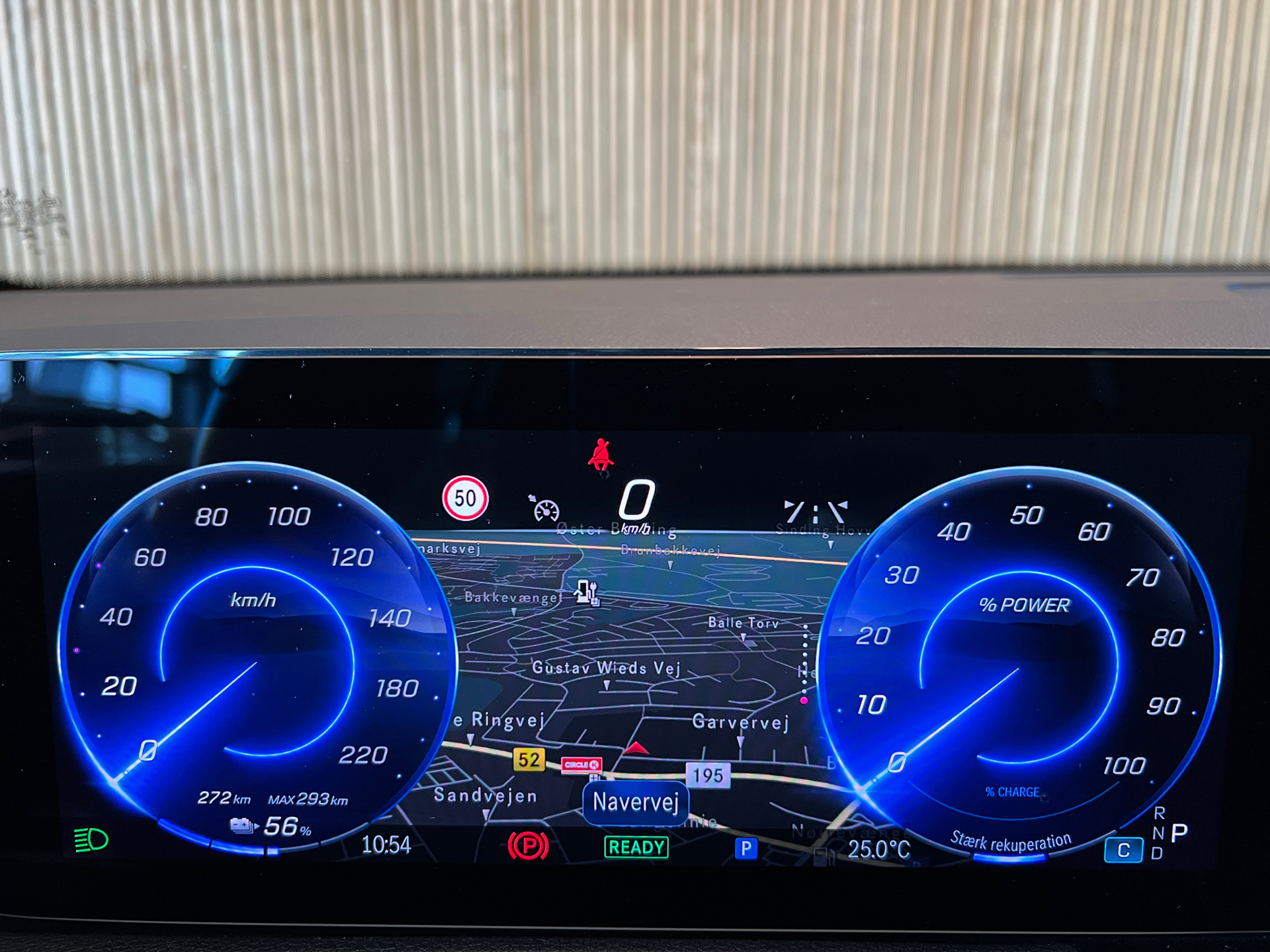 Billede af Mercedes-Benz EQB 250+ EL Progressive 7 pers. 190HK 5d Aut.