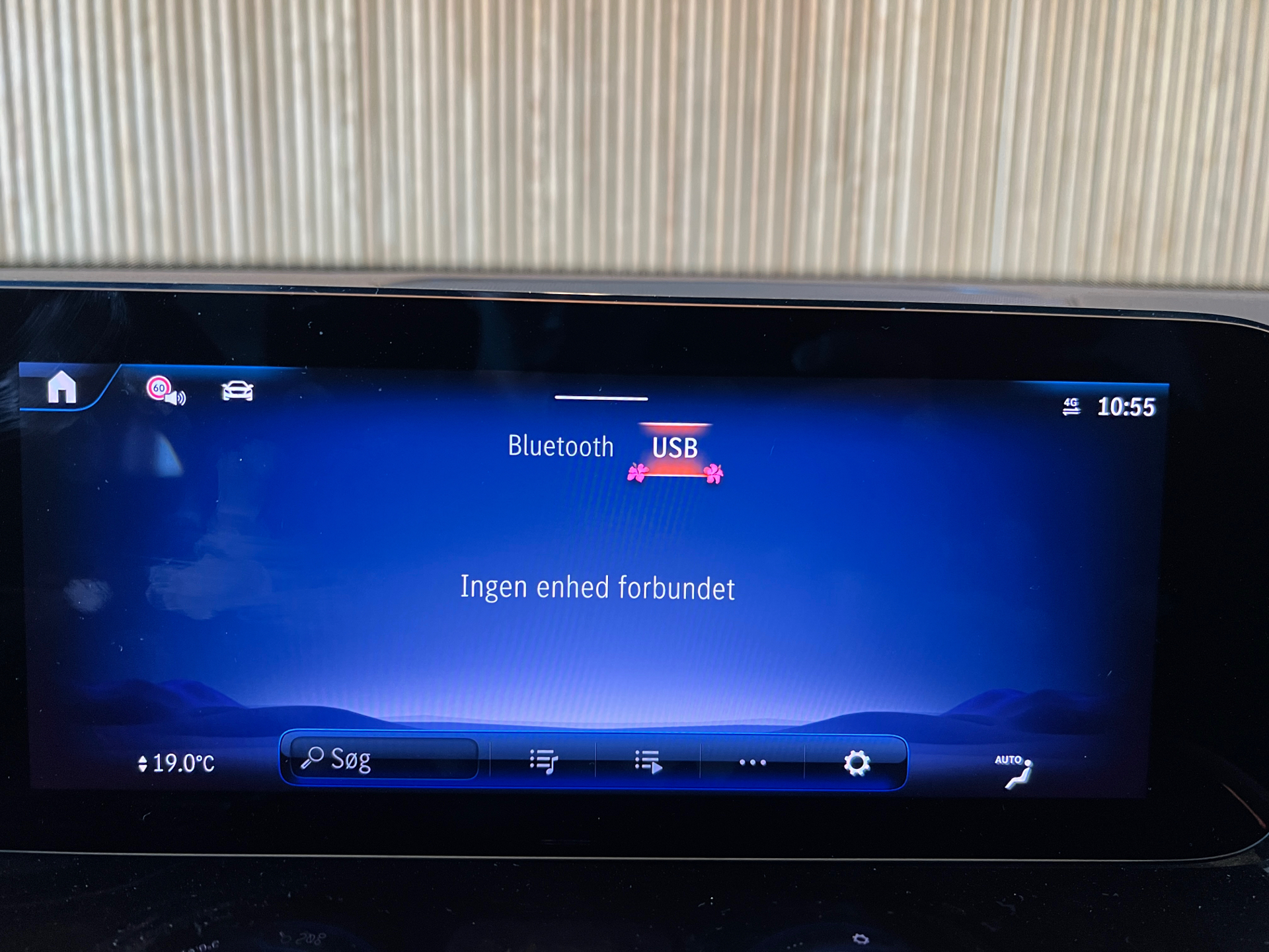 Billede af Mercedes-Benz EQB 250+ EL Progressive 7 pers. 190HK 5d Aut.
