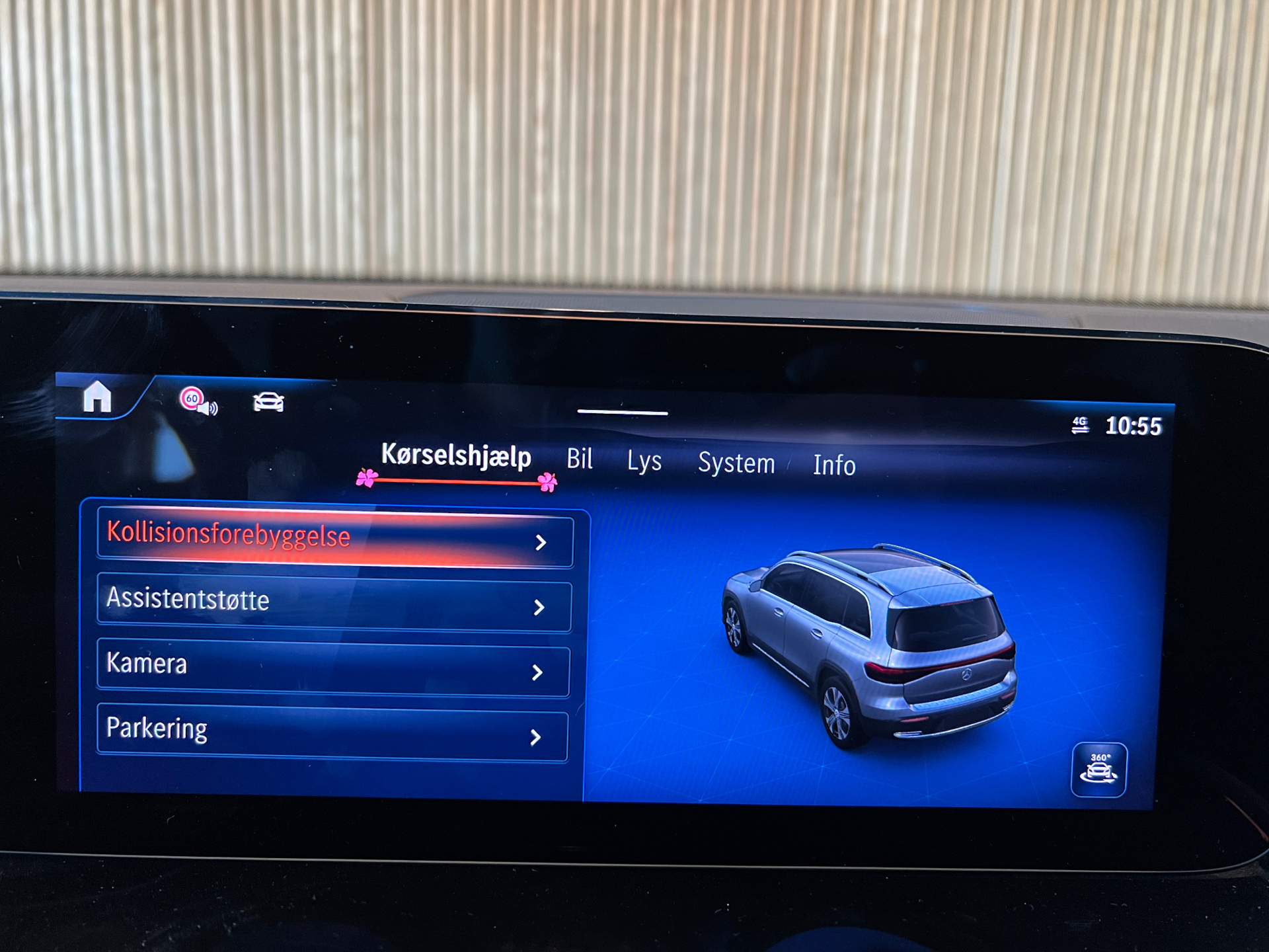 Billede af Mercedes-Benz EQB 250+ EL Progressive 7 pers. 190HK 5d Aut.
