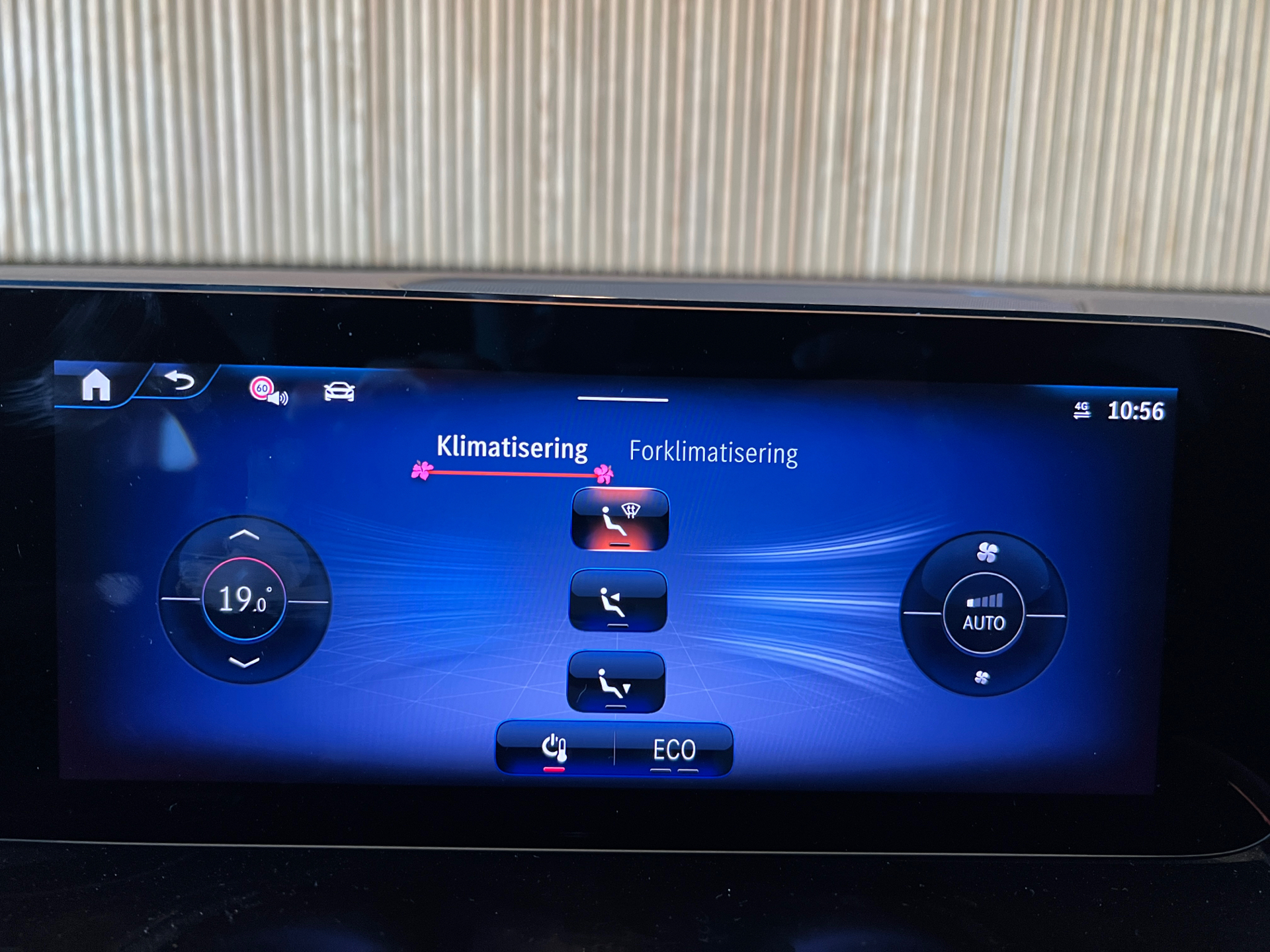 Billede af Mercedes-Benz EQB 250+ EL Progressive 7 pers. 190HK 5d Aut.
