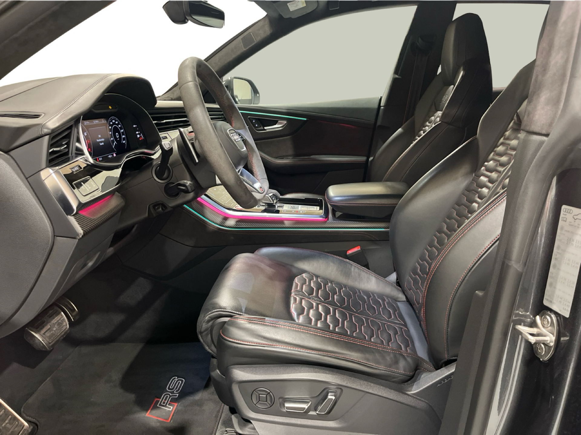 Billede af Audi RS Q8 4,0 TFSI  Mild hybrid Quattro Tiptr. 600HK 5d 8g Aut.