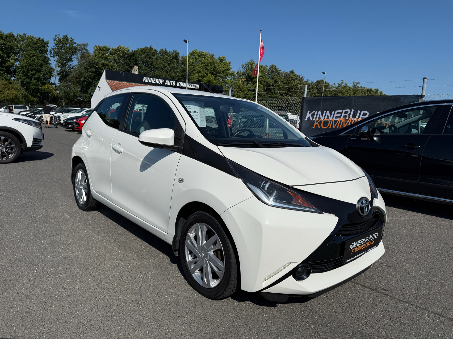 Billede af Toyota Aygo 1,0 VVT-I X-Play + X-Touch 69HK 5d