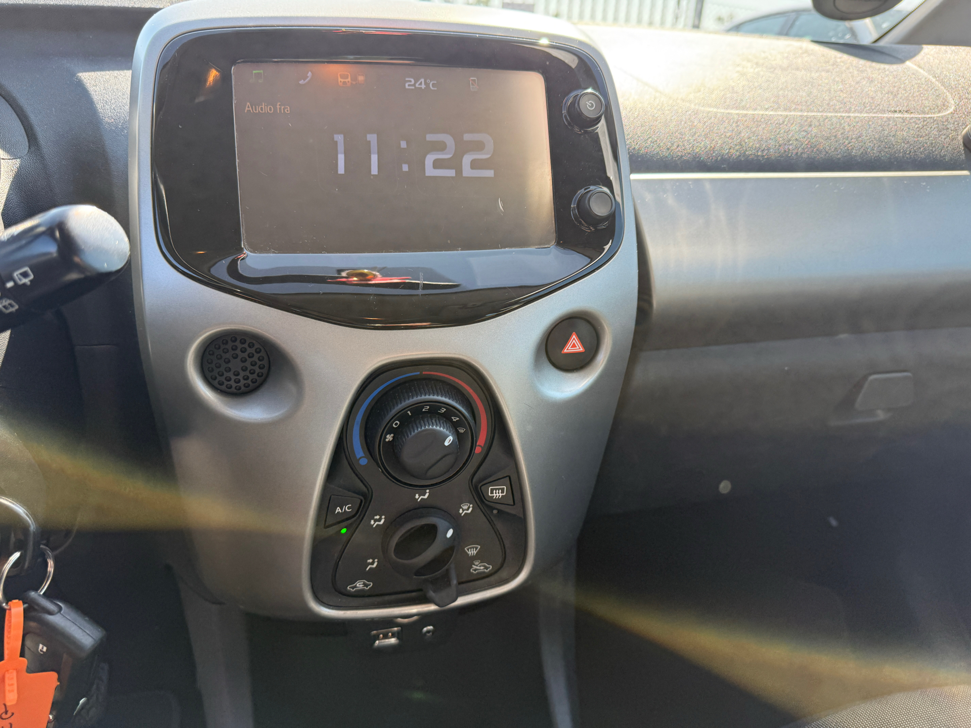 Billede af Toyota Aygo 1,0 VVT-I X-Play + X-Touch 69HK 5d