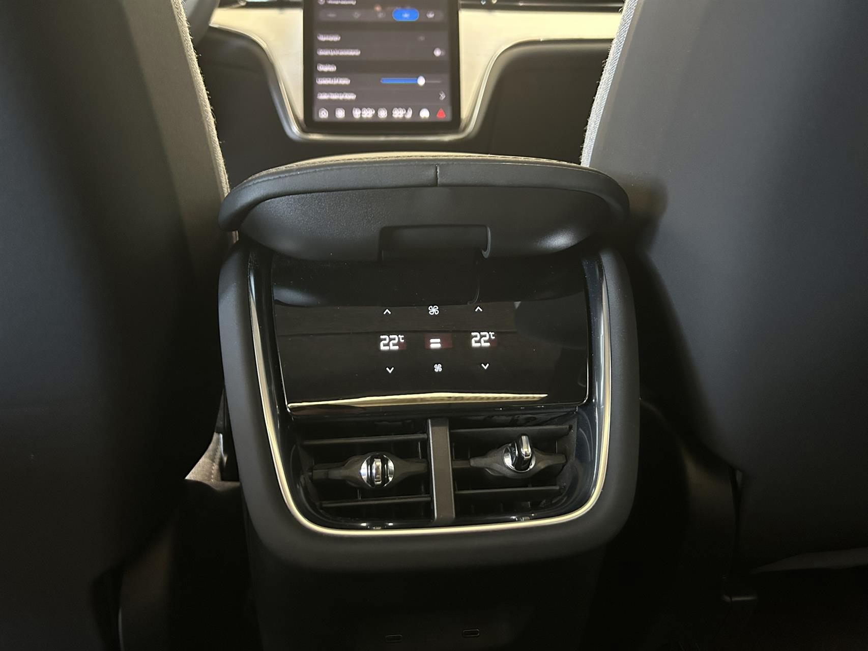 Billede af Volvo EX90 Twin Ultra AWD 408HK 5d Aut.