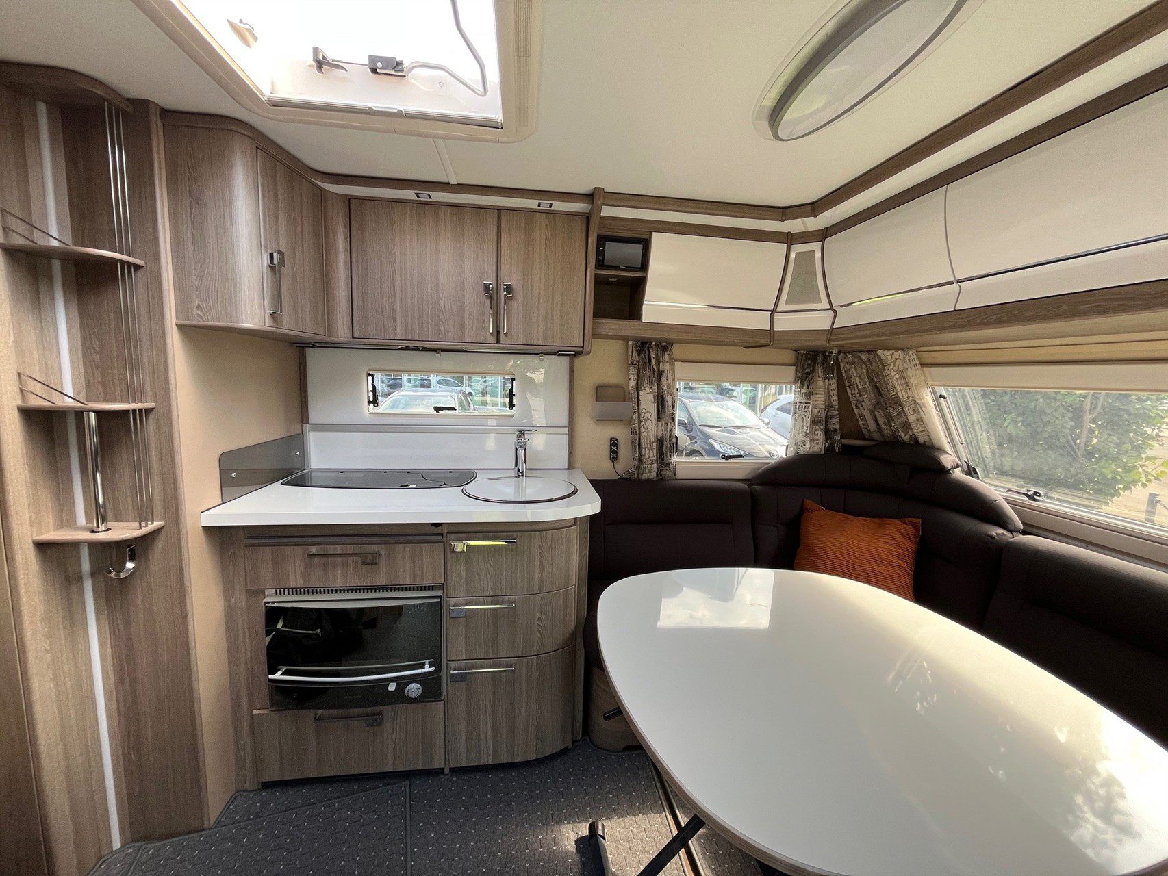 Billede af Diverse Campingvogn Kabe Royal 560