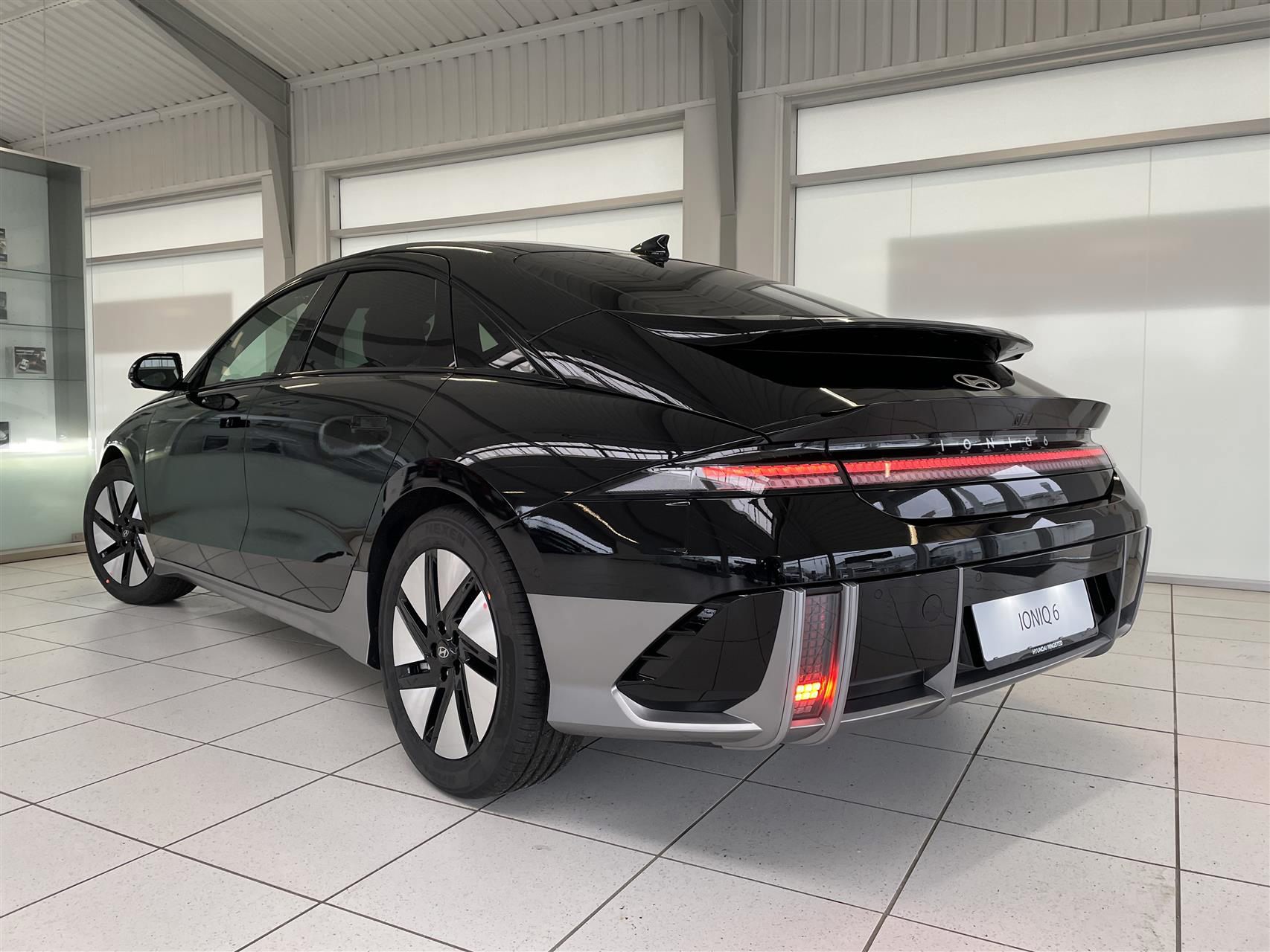 Billede af Hyundai Ioniq 6 Electric 77,4 kWh Ultimate 229HK Aut.