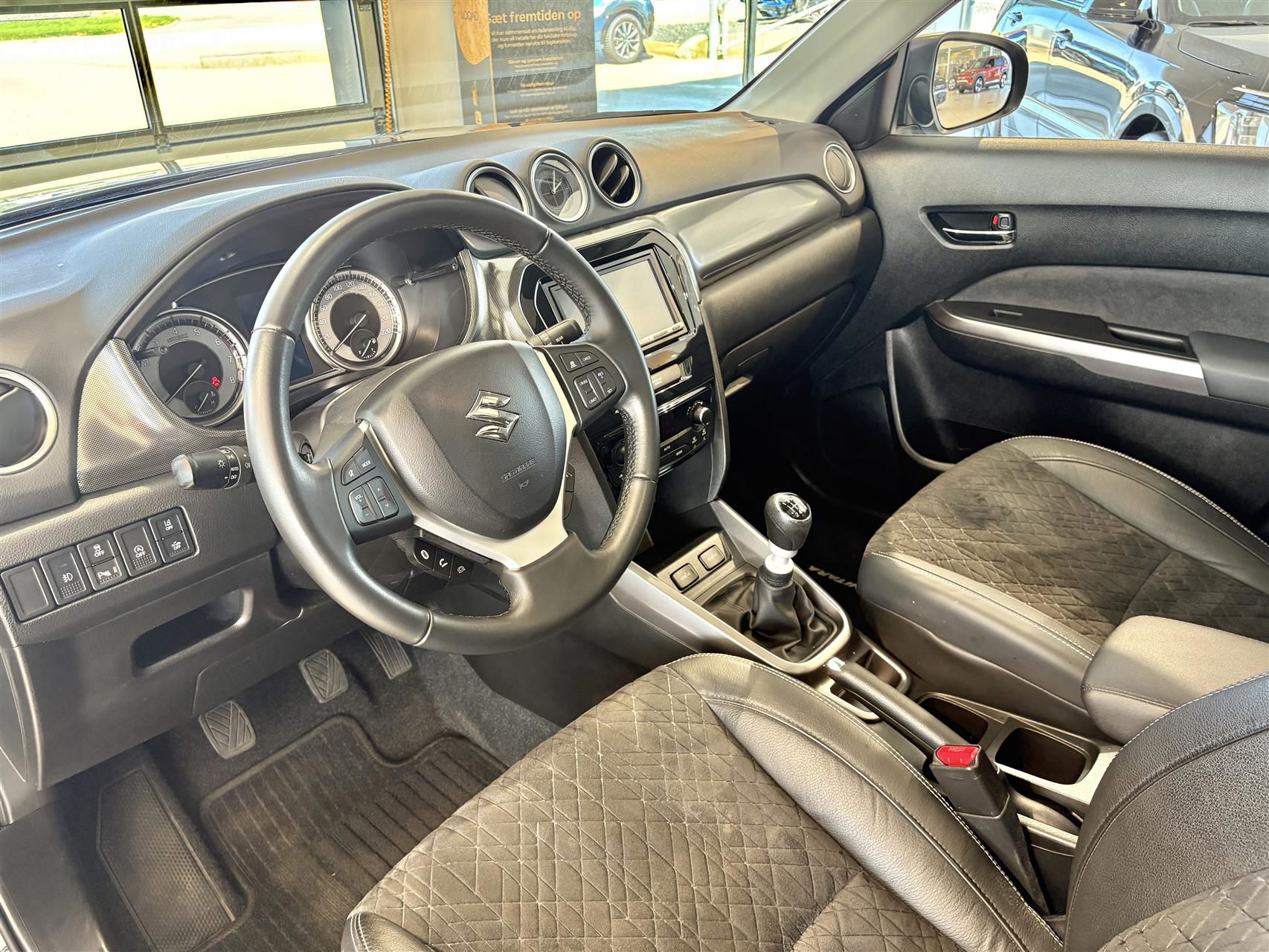 Billede af Suzuki Vitara 1,4 Boosterjet  Mild hybrid Style 129HK 5d 6g