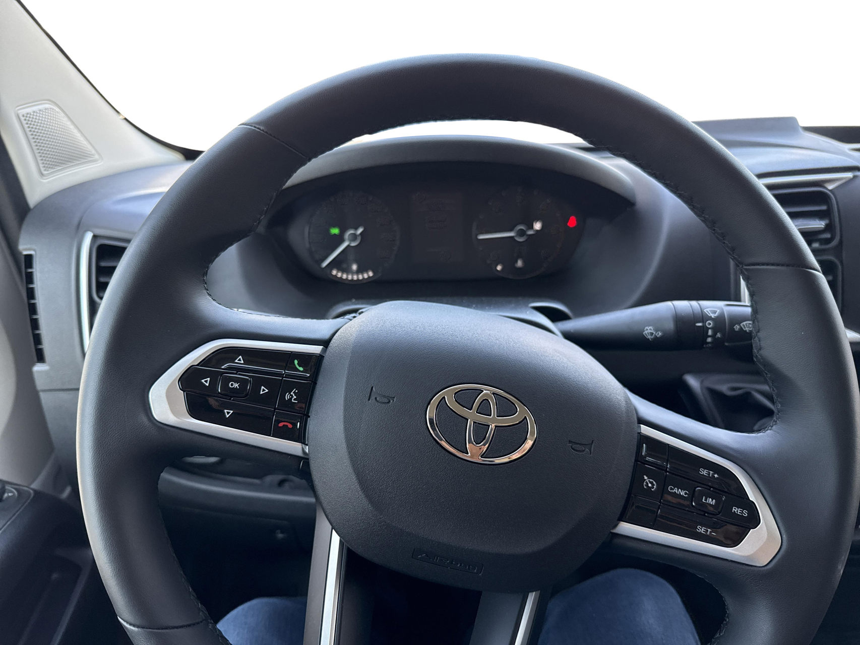 Billede af Toyota Proace Max Medium 2,2 D Comfort 140HK Van 6g