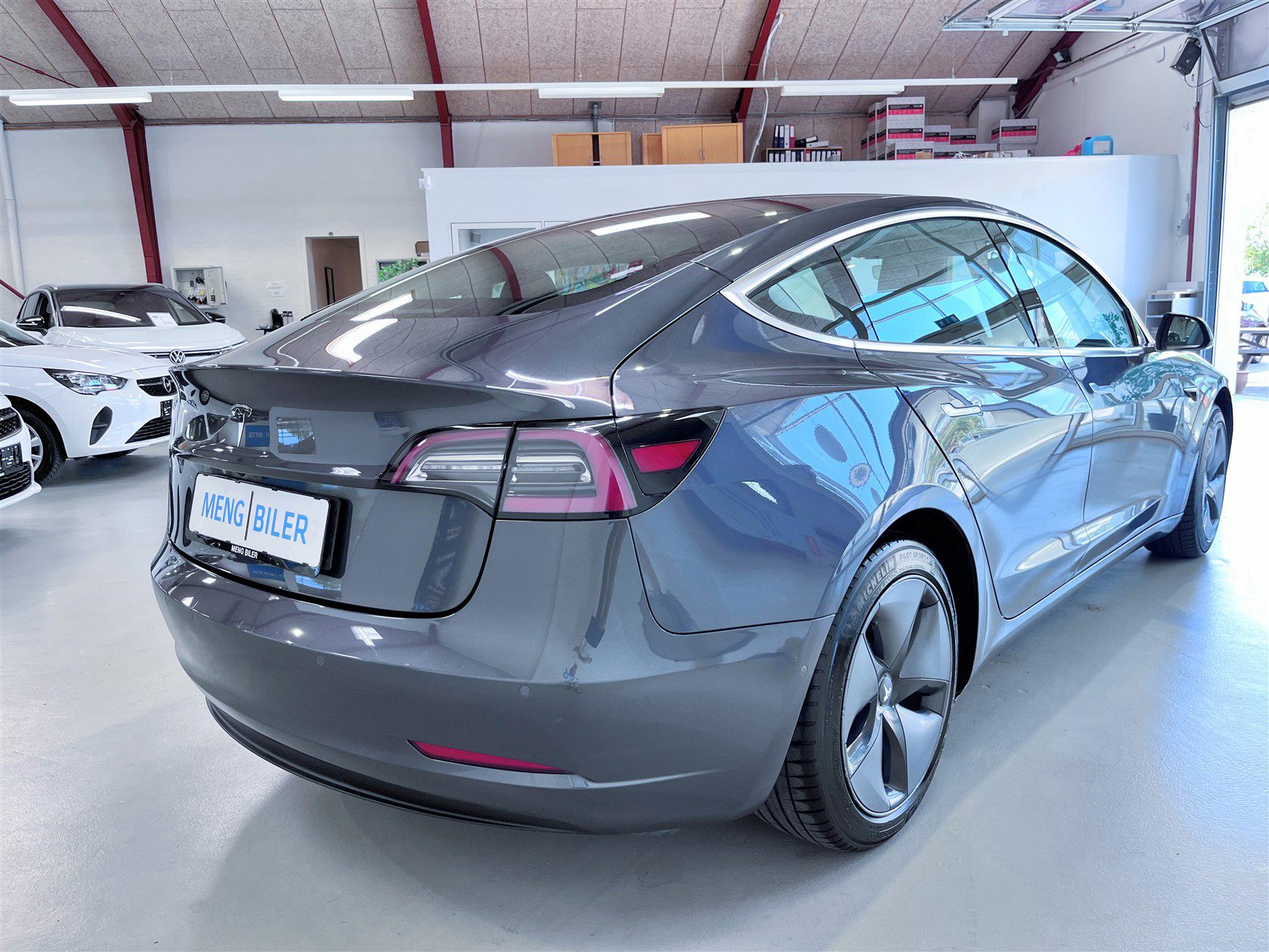Billede af Tesla Model 3 EL Standard Range Plus 325HK Aut.