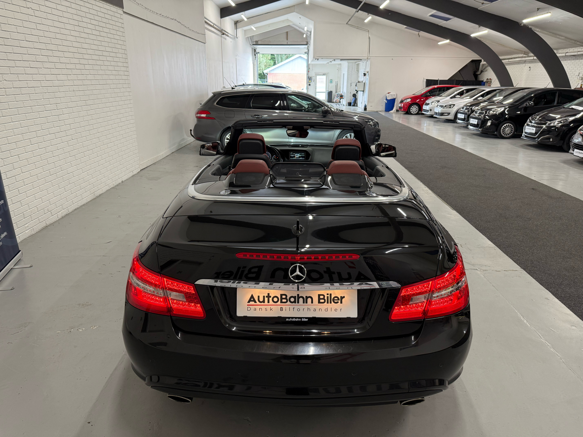 Billede af Mercedes-Benz E350 3,5 CGI BlueEfficiency 292HK Cabr. Aut.