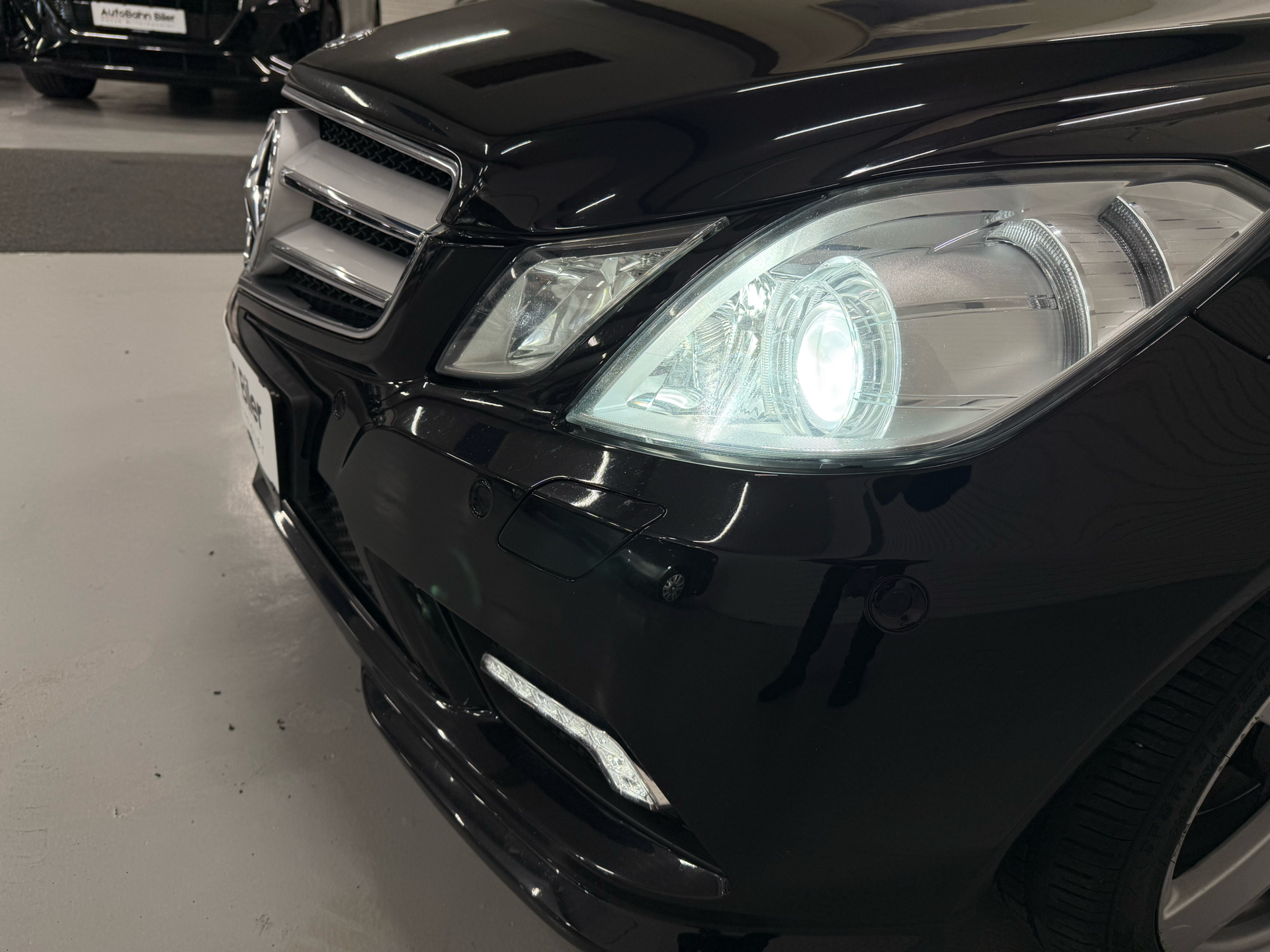 Billede af Mercedes-Benz E350 3,5 CGI BlueEfficiency 292HK Cabr. Aut.
