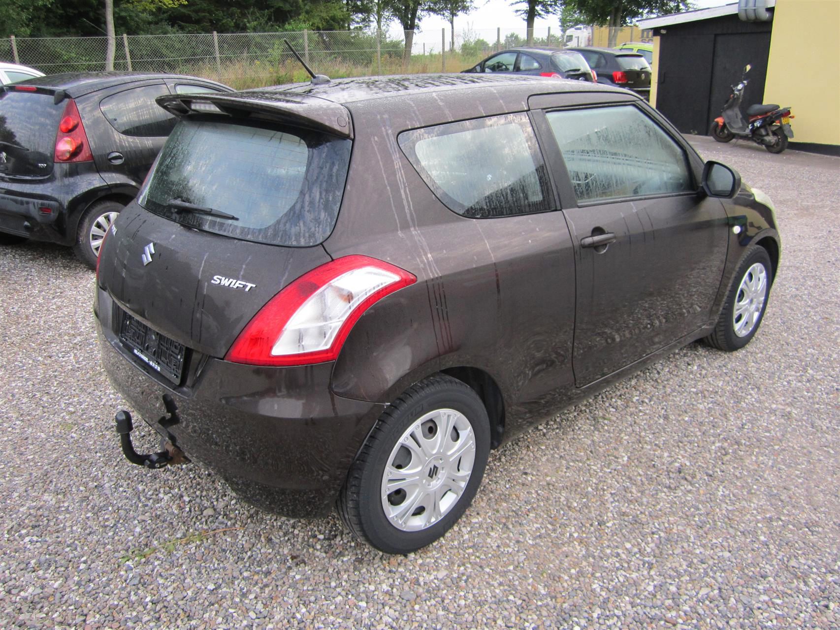 Billede af Suzuki Swift 1,2 16V Cruise 94HK 3d