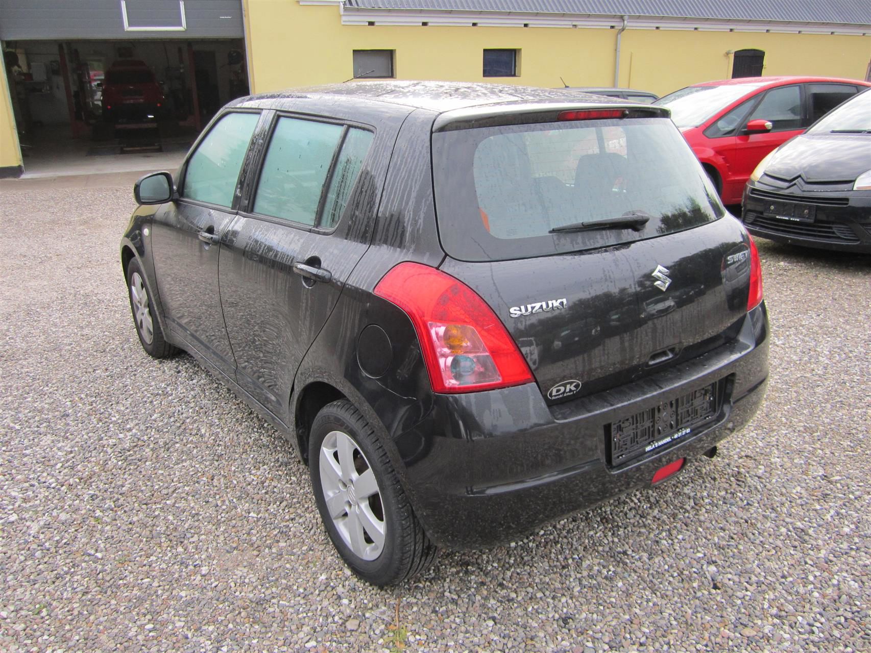 Billede af Suzuki Swift 1,3 GLS 92HK 5d