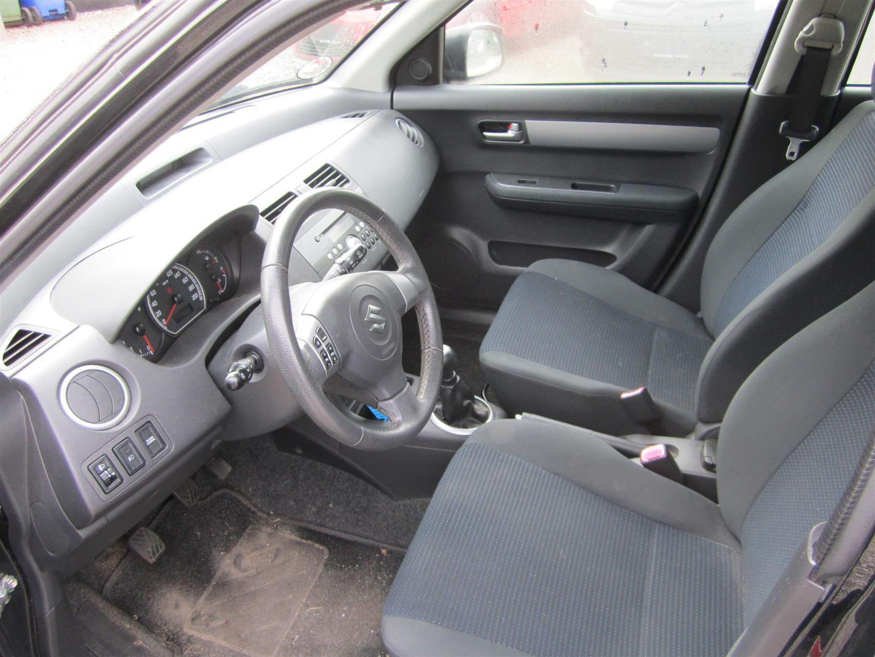 Billede af Suzuki Swift 1,3 GLS 92HK 5d