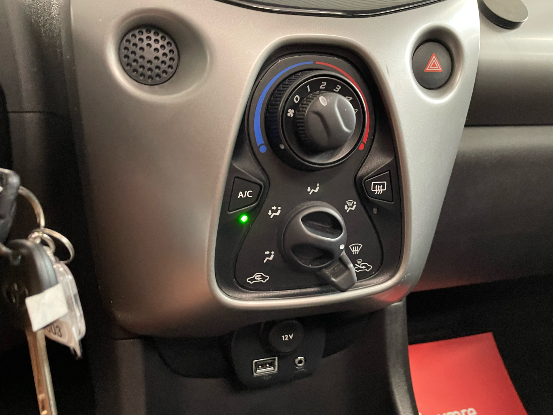 Billede af Toyota Aygo 1,0 VVT-I X-Sky 69HK 5d
