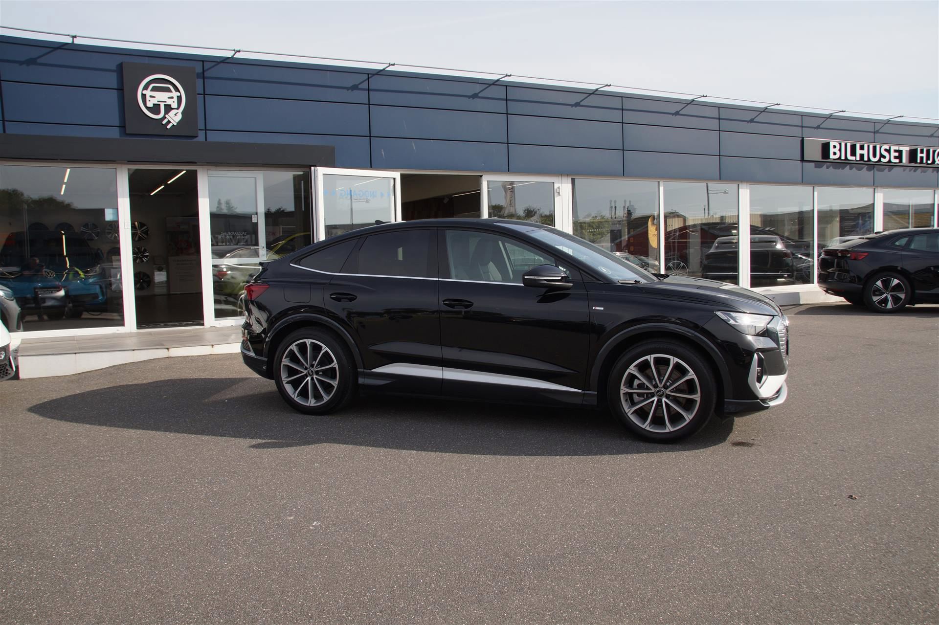 Billede af Audi Q4 Sportback 45 E-tron Attitude 286HK 5d Aut.