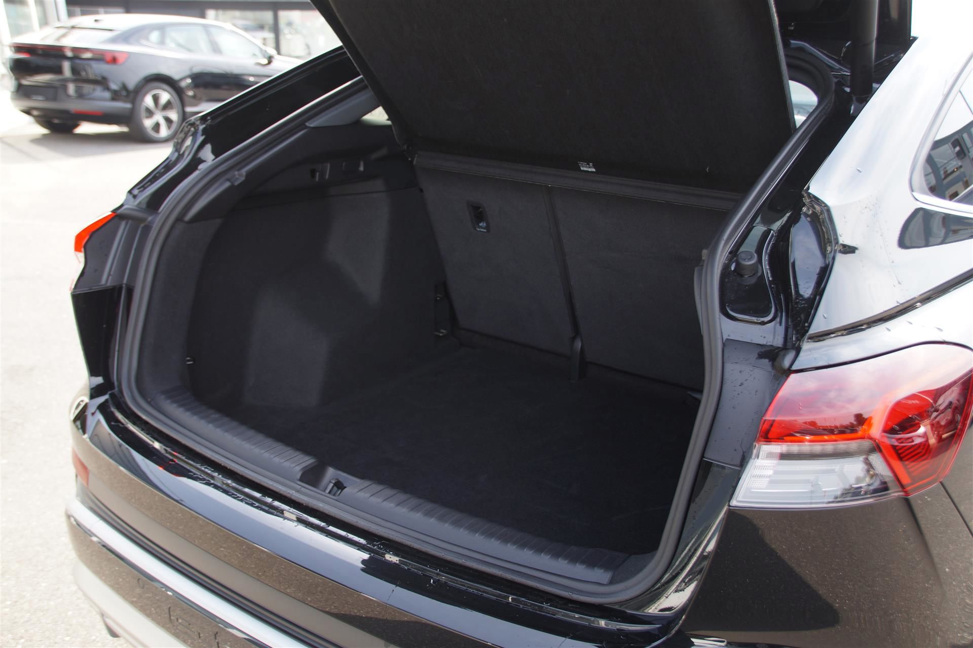 Billede af Audi Q4 Sportback 45 E-tron Attitude 286HK 5d Aut.