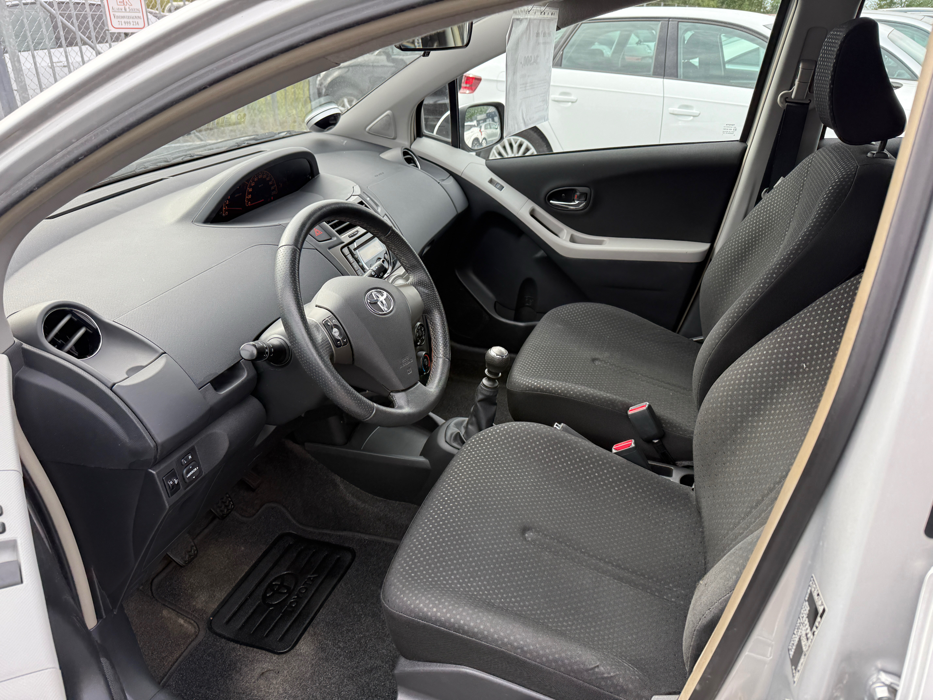 Billede af Toyota Yaris 1,3 VVT-I T3 100HK 5d 6g