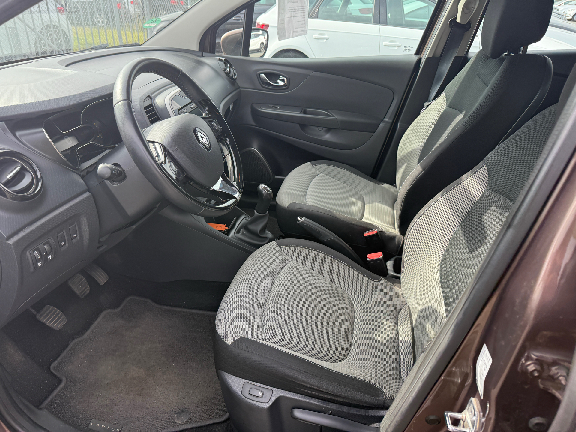 Billede af Renault Captur 1,5 DCI FAP Formula Edition 90HK 5d