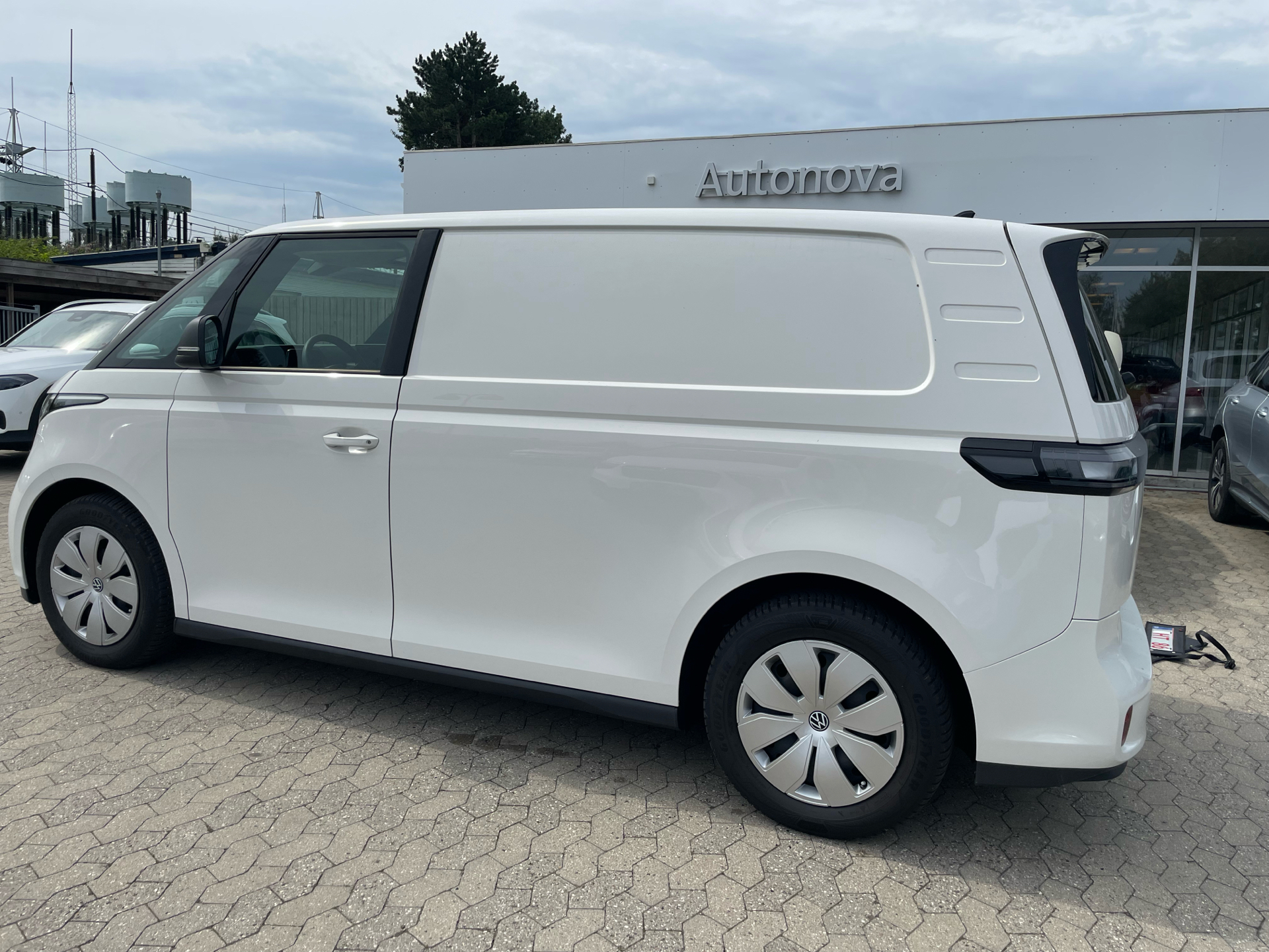 Billede af VW ID.Buzz Cargo EL Life 204HK Van Aut.