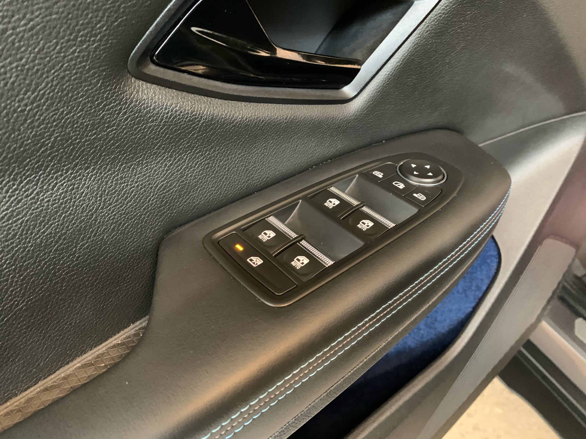 Billede af Renault Scénic E-TECH Esprit Alpine 220HK Aut.