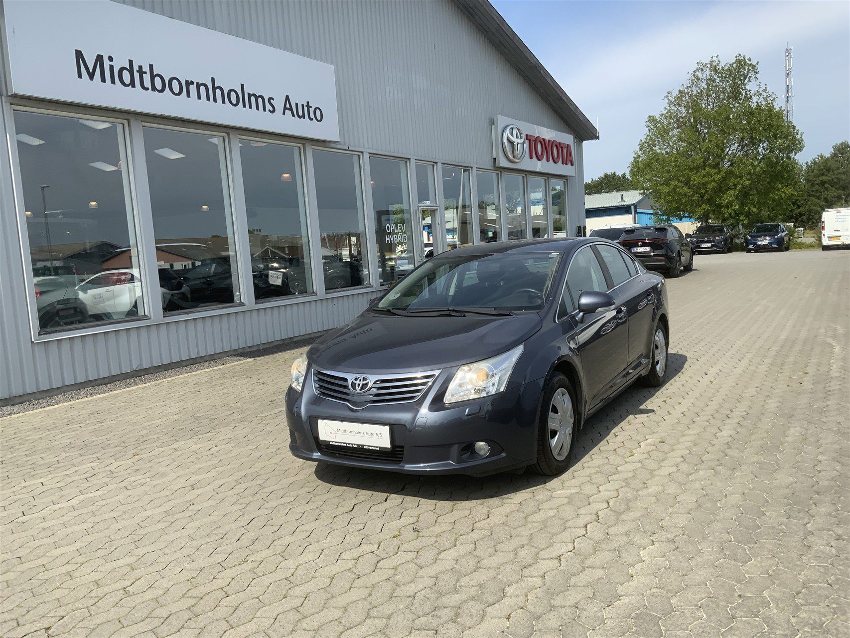 Billede af Toyota Avensis 1,6 VVT-I T1 132HK 6g