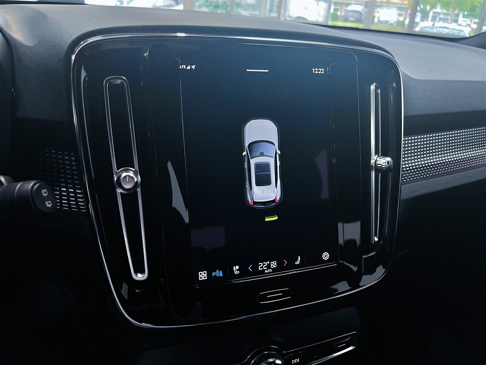 Billede af Volvo XC40 P8 Recharge Twin R-design AWD 408HK 5d Aut.