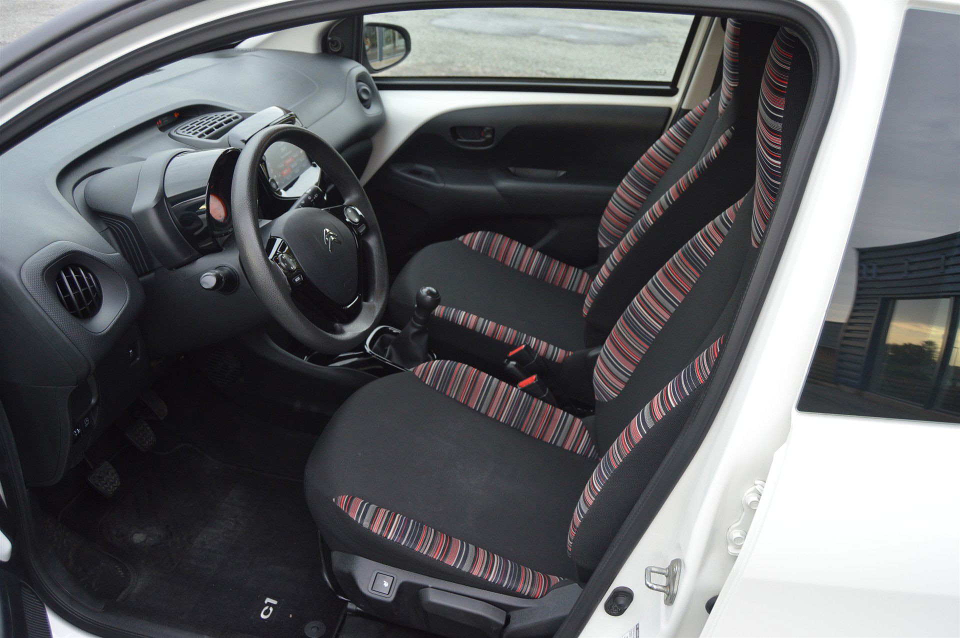 Billede af Citroën C1 1,0 VTi Sportline 72HK 5d