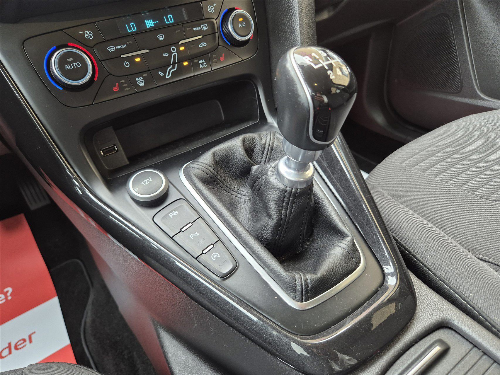 Billede af Ford Focus 1,0 EcoBoost Titanium Fun 125HK Stc 6g